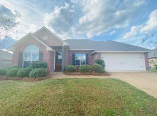 107 Wellesley Dr, Madison, MS 39110