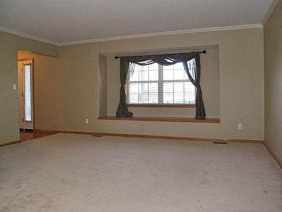 2nd image of 3897 Nathan Dr