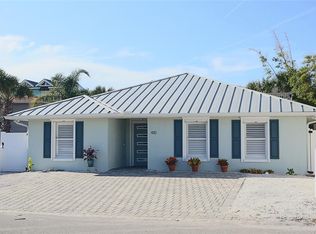 410 Florida Ave, New Smyrna Beach, FL 32169