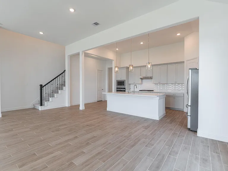 11219 Tropical Forest Way — Photo 14