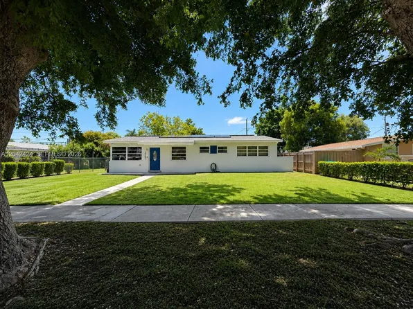 19601 Belview Dr, Cutler Bay, FL 33157