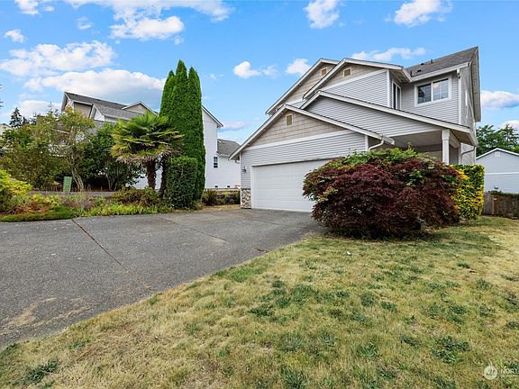 2nd image of 1224 113th Avenue SE