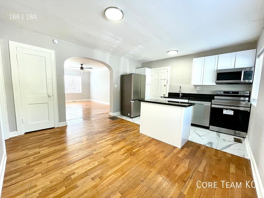 1st image of 1114 W 45th St #1116-2