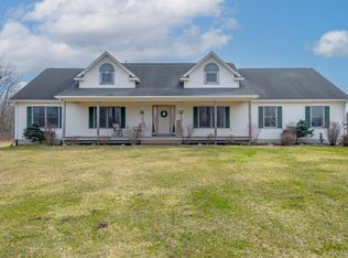 350 Cottonwood Dr, Lapeer, MI