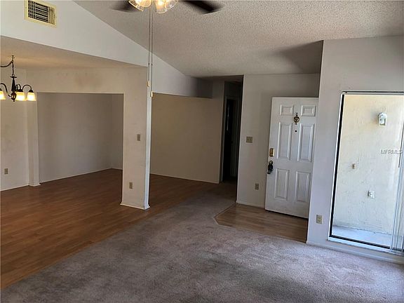2nd image of 723 Golden Sunshine Cir