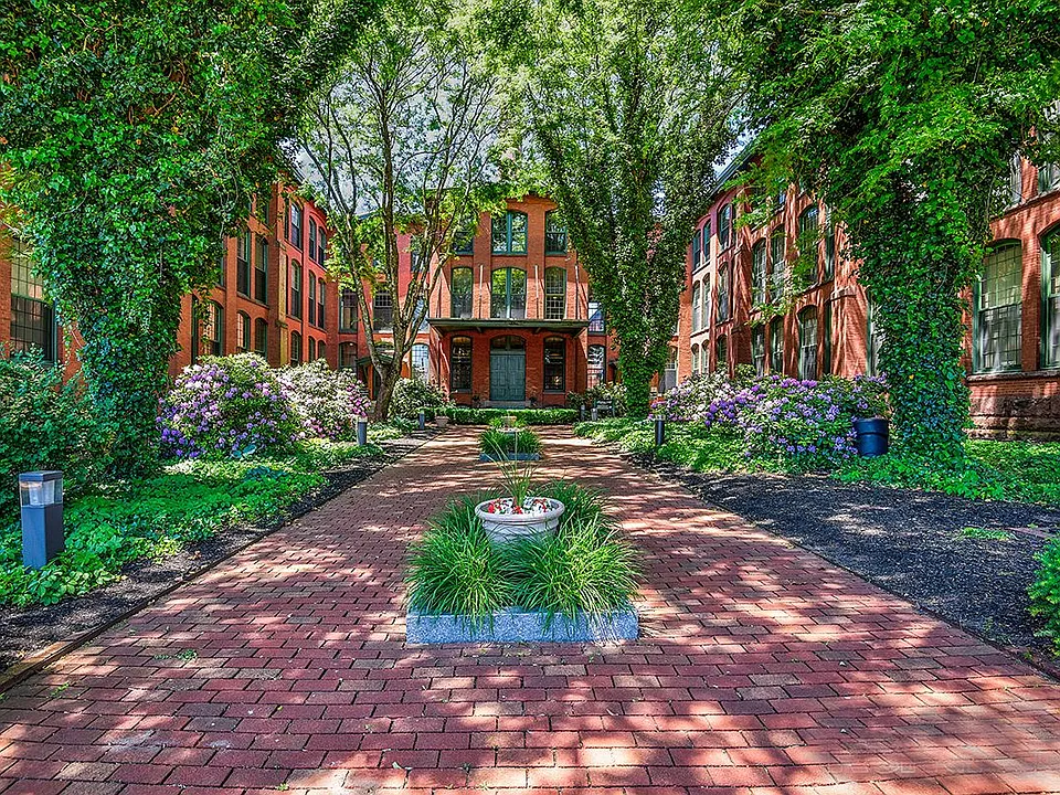 Ribbon Mill Apartments