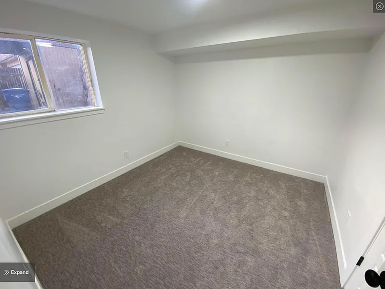 1825 E Vine St — Photo 8