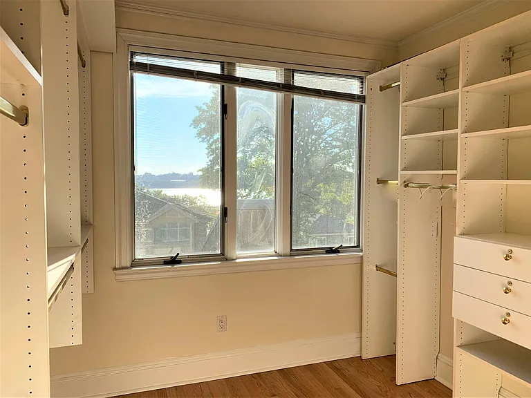 15 Rockwood Pl — Photo 17