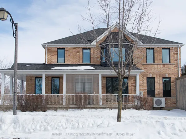 63 Sunburst Cres, Markham, ON L6E 1R3