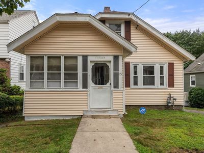 15 Atlantis St, West Roxbury, MA, 02132