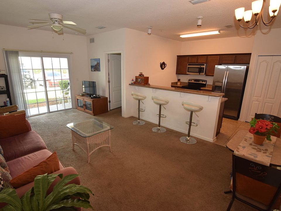 1st image of 4990 Key Lime Dr Unit 105