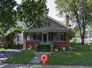 211 E McClure Ave, Peoria, IL