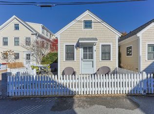 10 Washington Ave #3, Provincetown, MA 02657