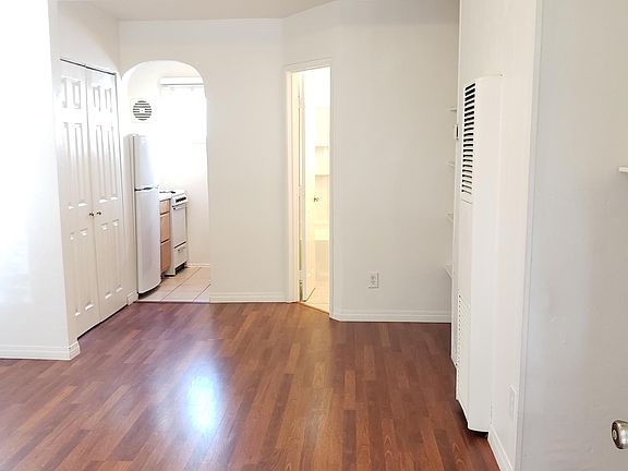 3rd image of 4121 Kendall St APT 8