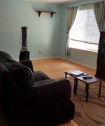 2nd image of 765 Clarence Ct