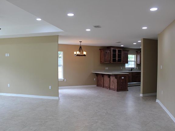 4th image of 1521 S 14th Ave