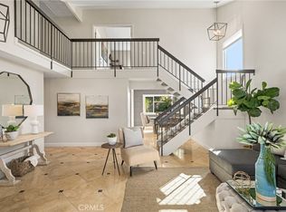 1049 S Livingston Cir, Anaheim, CA 92807