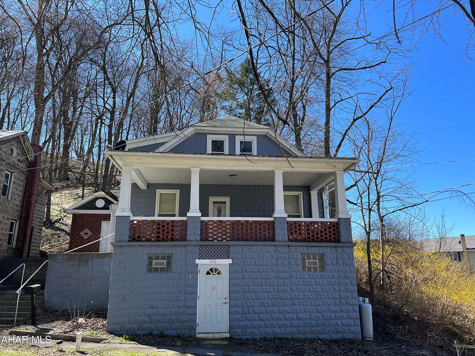 103 E 4th St, Williamsburg, PA 16693 MLS 71702 Zillow