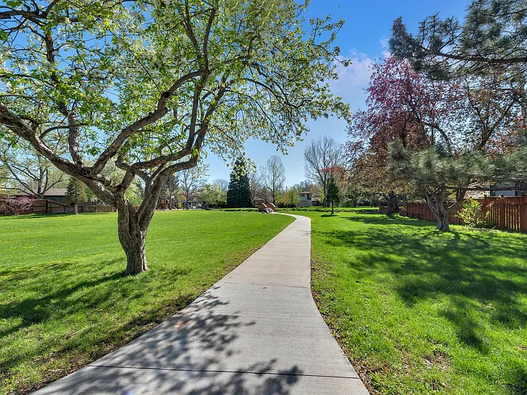 3466 Iris Ct #A — Photo 23