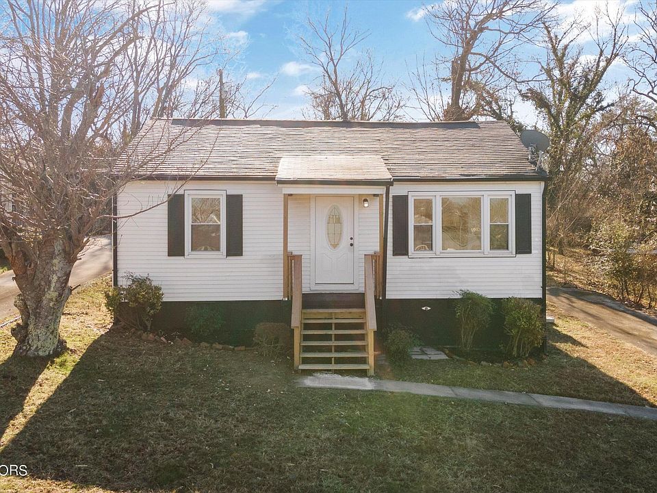 1st image of 3414 Selma Ave
