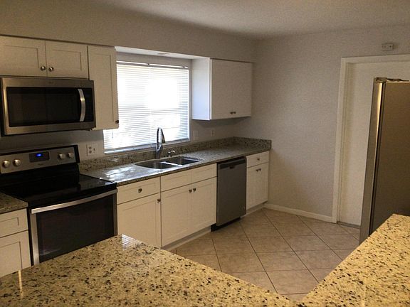 2nd image of 1096 Forest Creek Dr