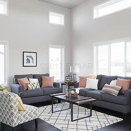 4th image of 2724 11th St W