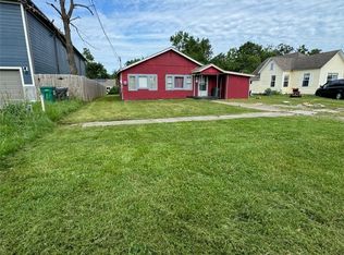 737 N C St, Rogers, AR 72756