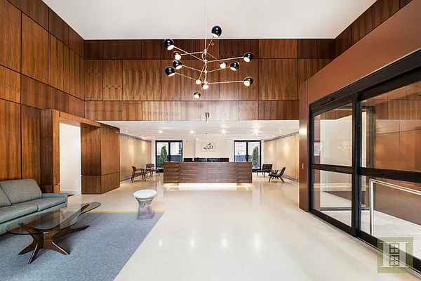 Rented by Bold New York | media 7