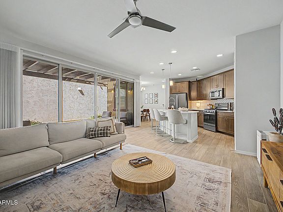 3rd image of 2583 S ENTWISTLE Street