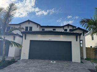 3055 Red Mangrove Ln N, Fort Lauderdale, FL 33312