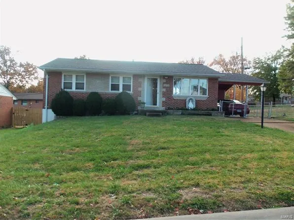 9626 Arno Dr, Saint Louis, MO 63123