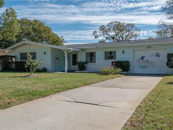 3rd image of 1087 Idlewild Dr N