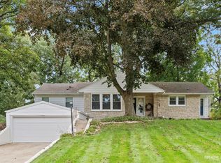 1024 Myrtle Ave, Dixon, IL 61021