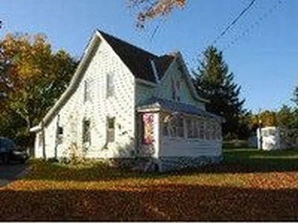 11 Irish Settlement Rd, Heuvelton, NY 13654