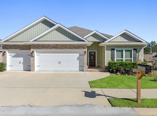 19484 Little Manatee St, Biloxi, MS 39532