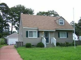 8206 Briarwood Cir, Norfolk, VA 23518