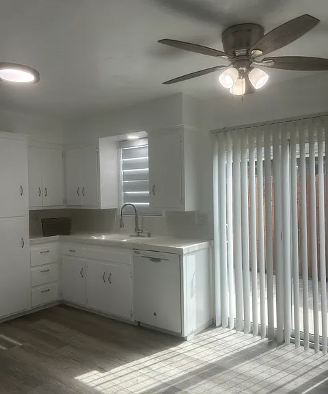 310 W Mountain View Ave #0 — Photo 8