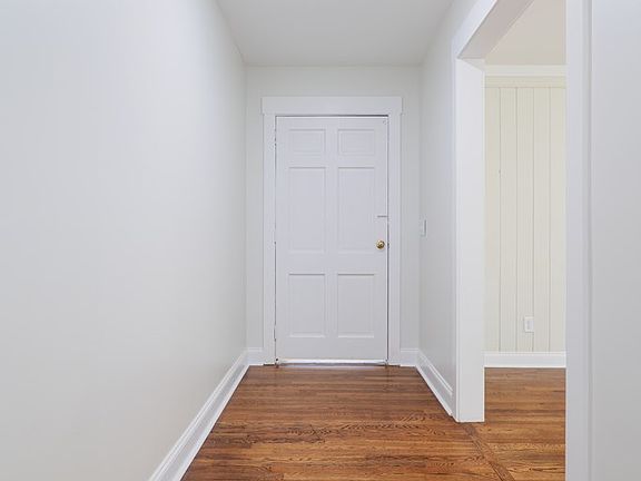 4th image of 38 Loganberry Cir
