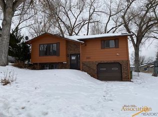 1140 Paisley Terrace Dr, Sturgis, SD 57785