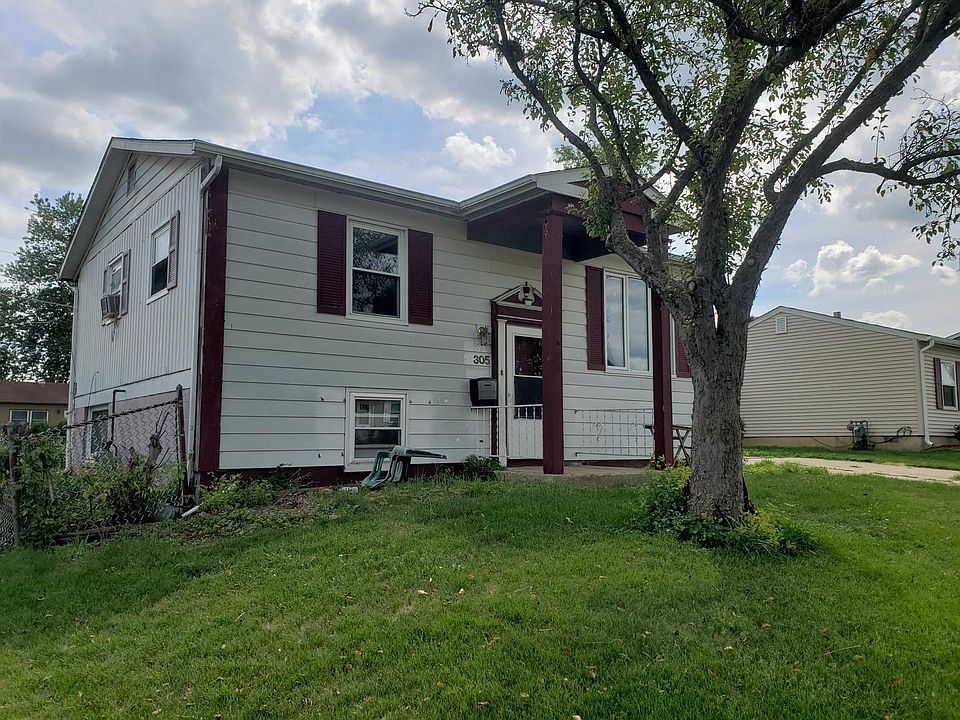 2nd image of 305 Karen Ave