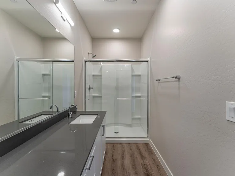 432 S 32nd St #120 — Photo 46