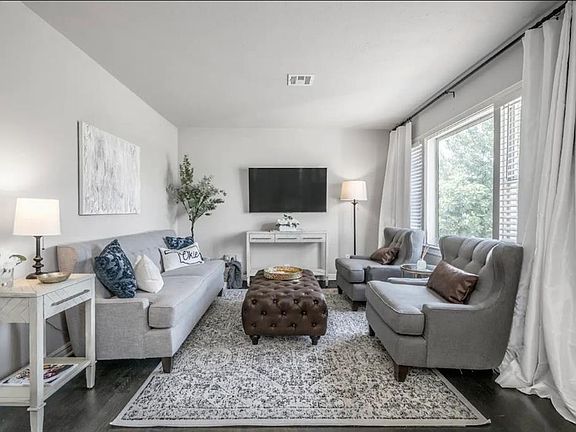 4th image of 414 NW 50th St