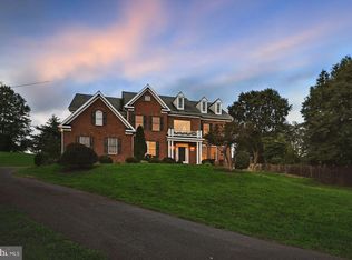 6634 Brawner St, Mc Lean, VA 22101