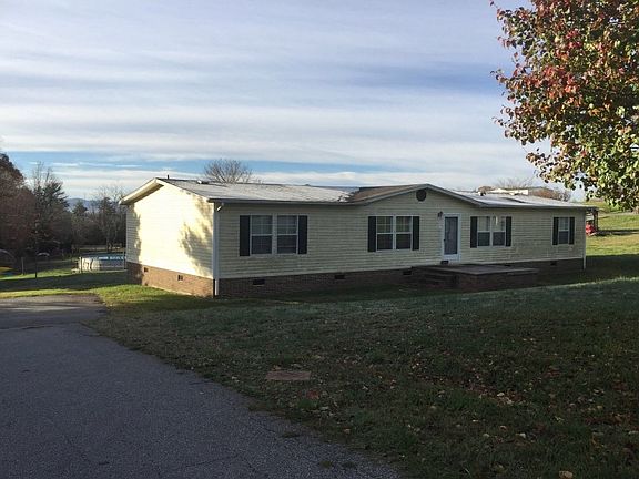 3rd image of 3823 Calico Rd