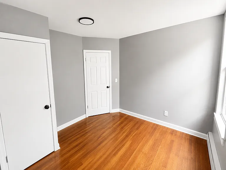 163 Hillside Ave #2L — Photo 4