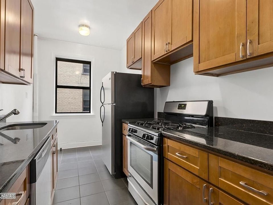 1st image of 420 Clinton Ave #G4