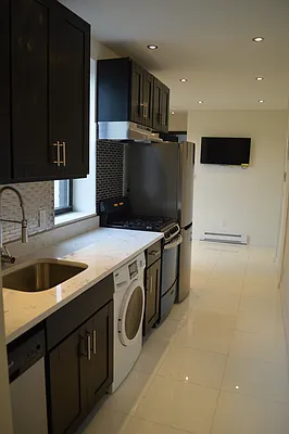 Rented by CoSo Apartments | media 63