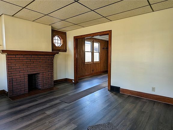 3rd image of 1119 Pearl St
