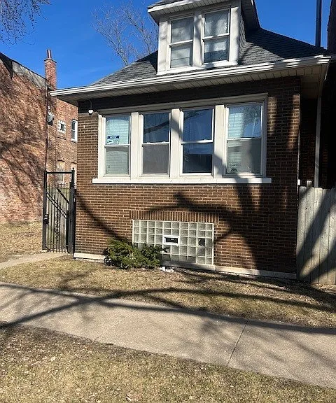 S Indiana Ave — Photo 3