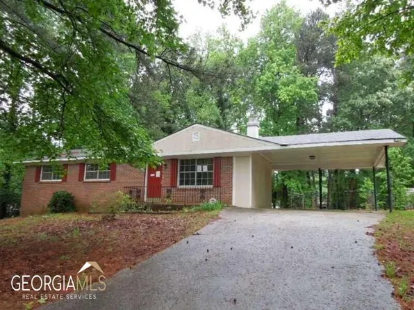 2147 Chestnut Cir, Lithia Springs, GA 30122